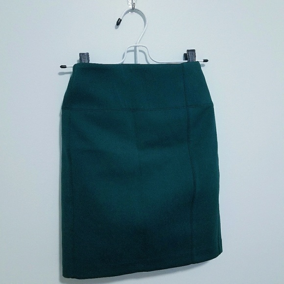 Lululemon Cityfarer Skirt Size 8 - Picture 3 of 6